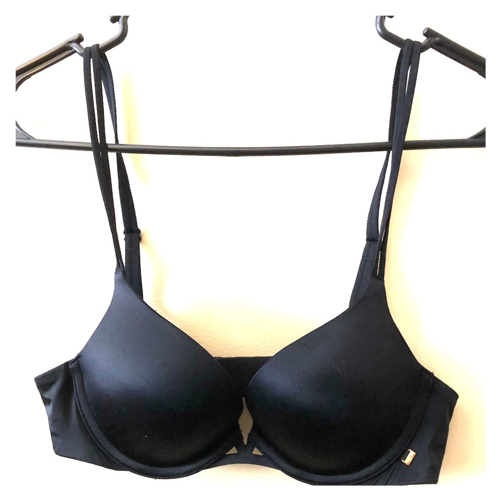 Victoria Secret Very Sexy Push-Up!